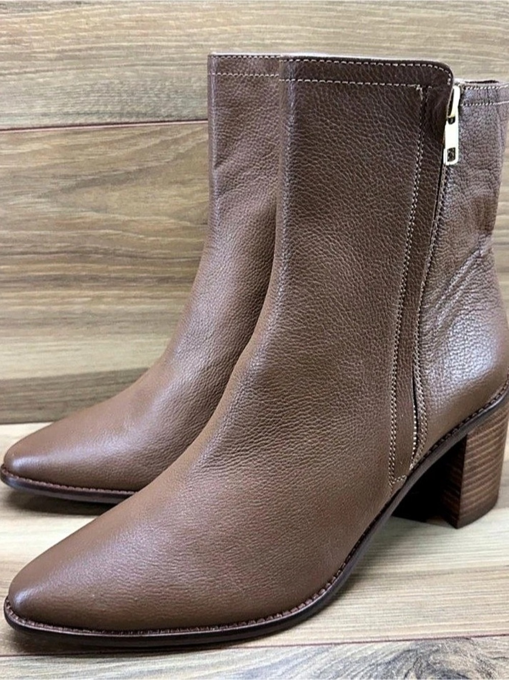 Seychelles Ankle Boots Brown Gold-Tone Zippers Like New